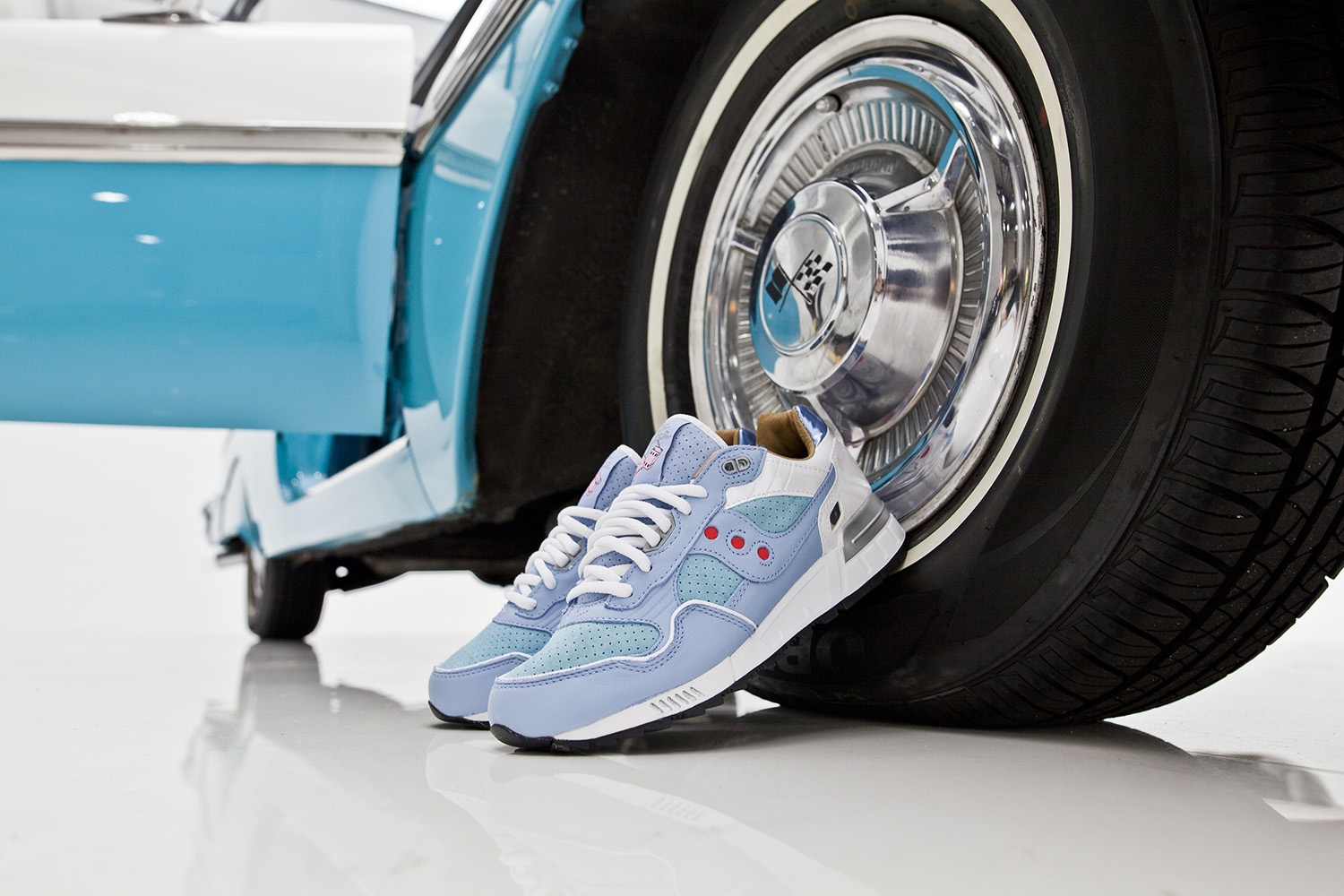 eb-saucony-drive-thru-3