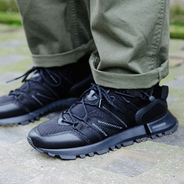 スニーカー New Balance Extreme Spec R_C4 Mid  Peak Black New Balance Extreme Spec R_C4 Mid Snow Peak Black Men's