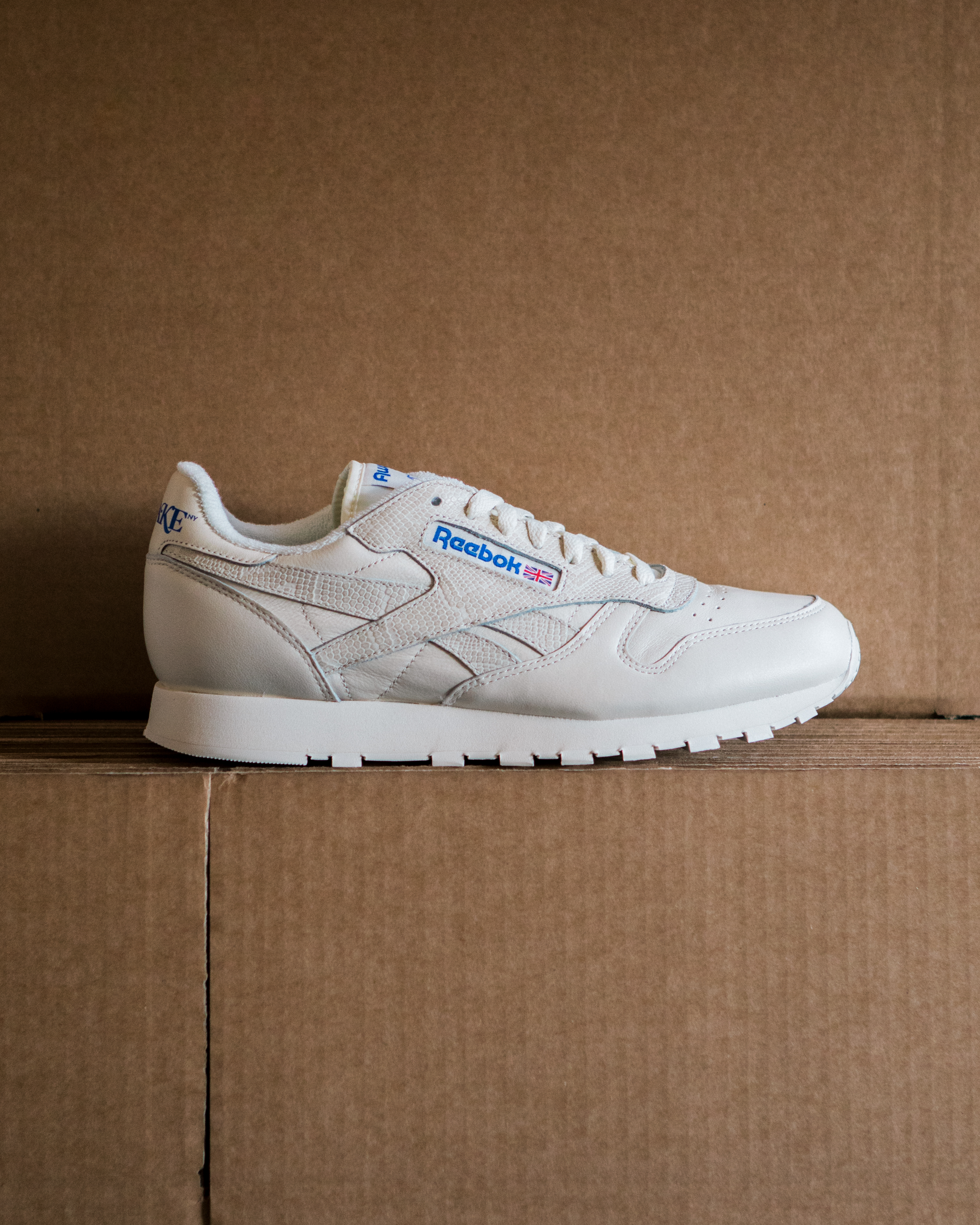 【美品】Awake NY × Reebok Club C 26センチ CNK-Awake-NYC-Reebok-Club-C-